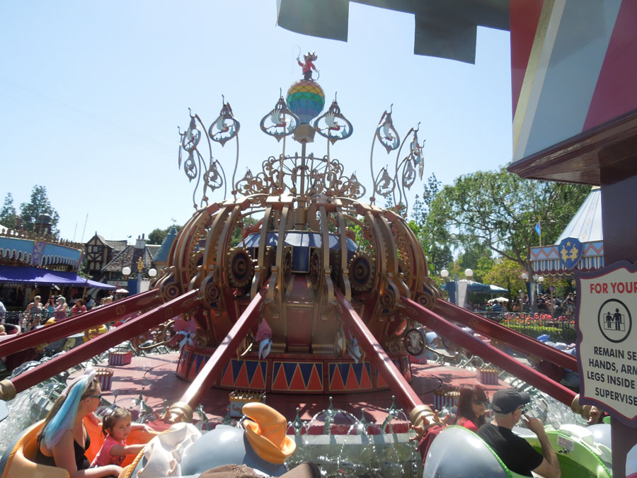 Disneyland Dumbo Ride Picture